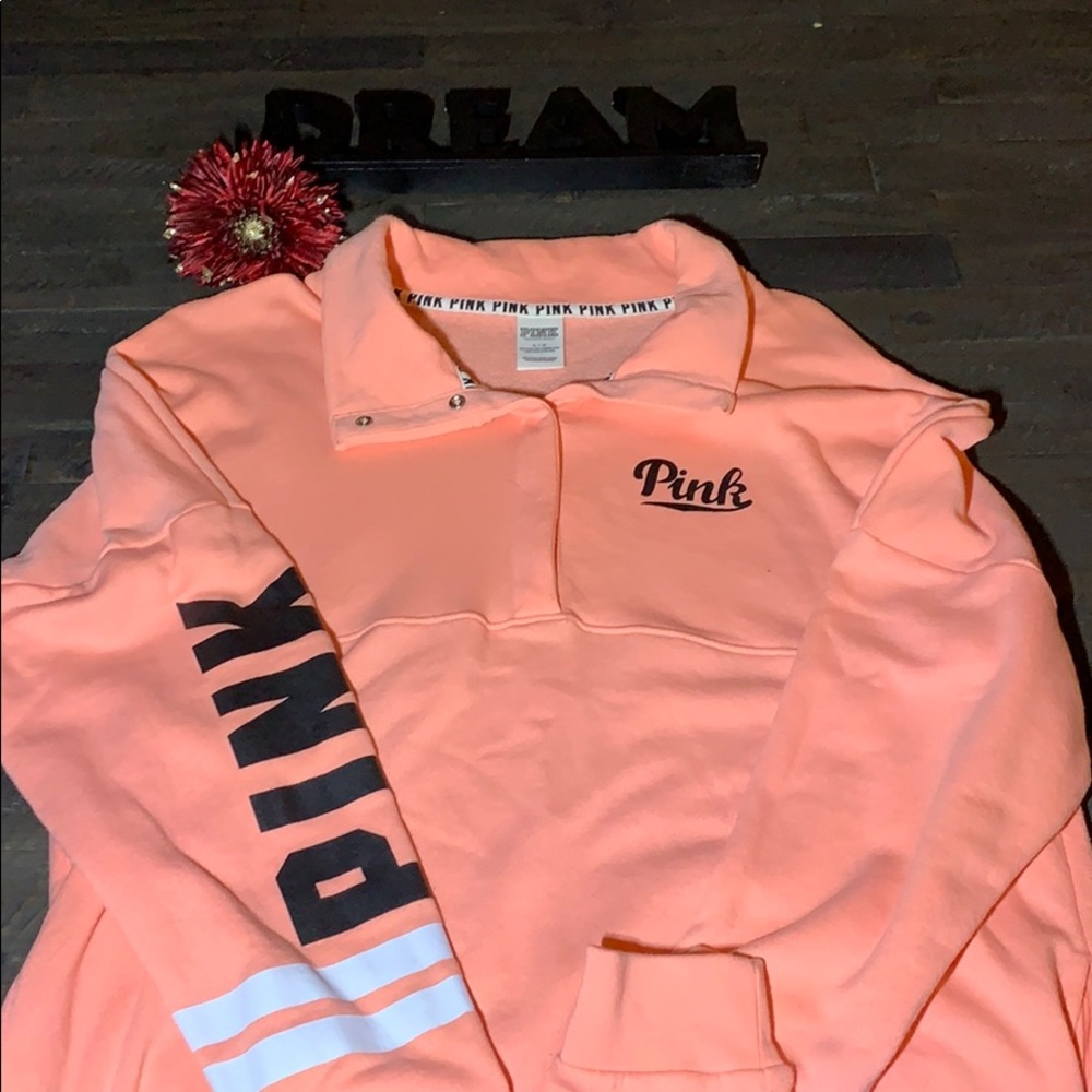 VS Pink Sweatshirt